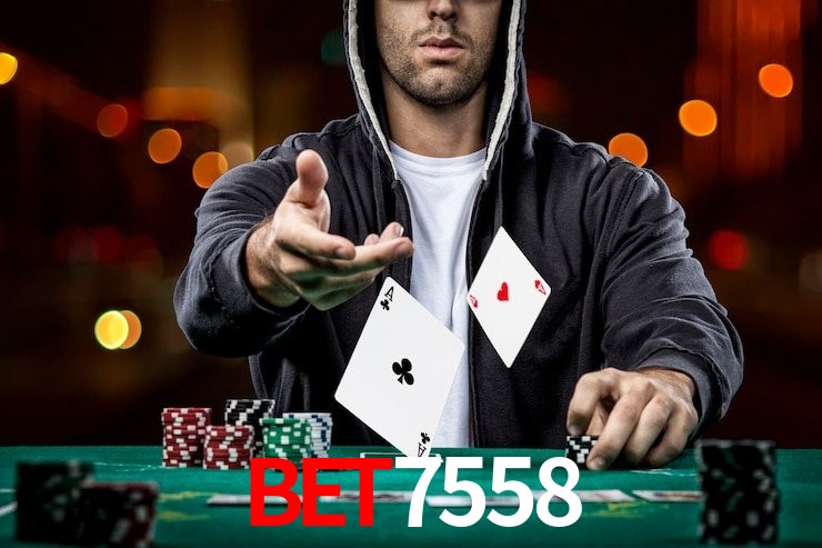 Comparação detalhada APP Bet7558 vs versão web